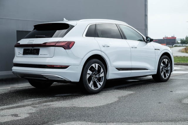 2021 AUDI E-TRON - 7