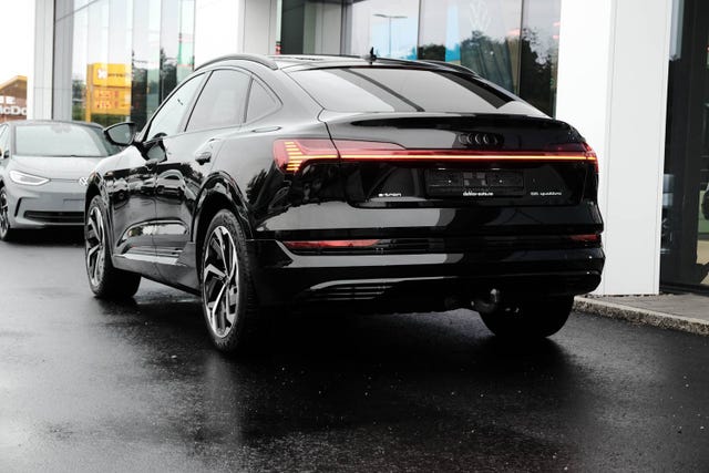 2021 AUDI E-TRON - 9