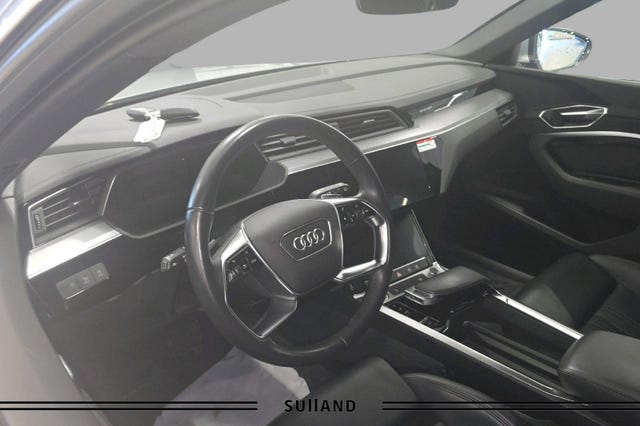 2020 AUDI E-TRON - 9