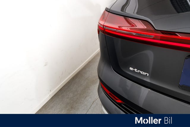 2020 AUDI E-TRON - 9