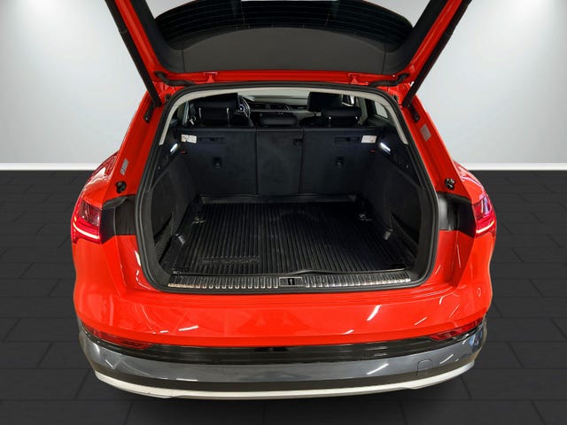 2020 AUDI E-TRON - 8