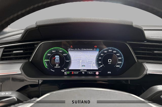 2020 AUDI E-TRON - 12