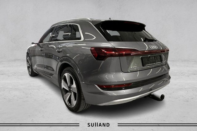 WAUZZZGE1LB008276 2020 AUDI E-TRON-2