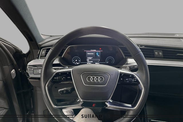 2020 AUDI E-TRON - 11