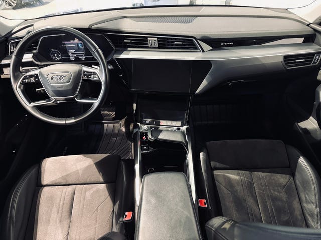 2020 AUDI E-TRON - 15