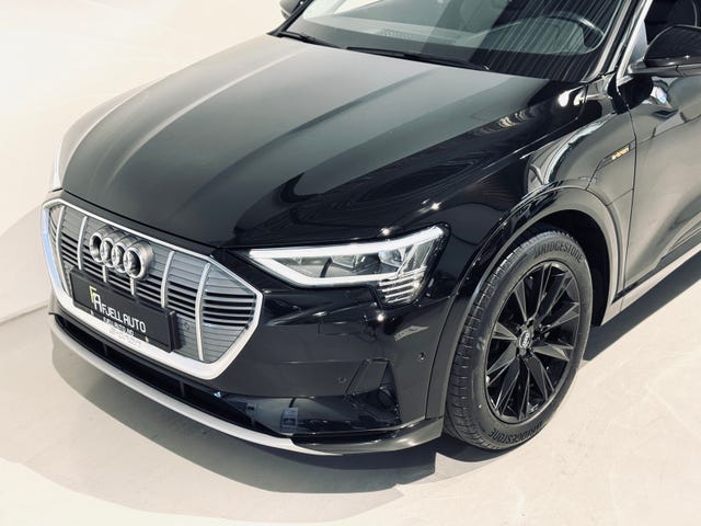 WAUZZZGE7LB021663 2020 AUDI E-TRON-1