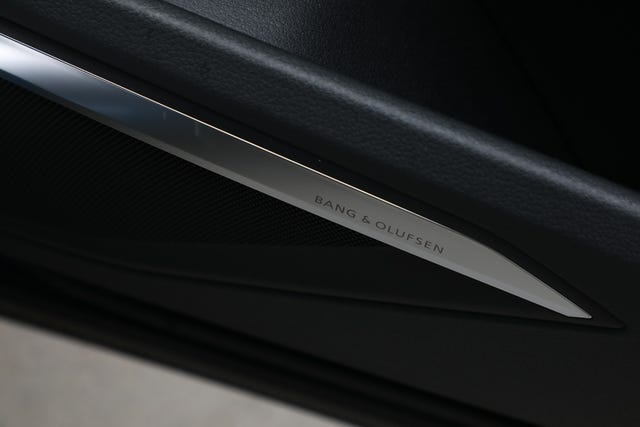 2020 AUDI E-TRON - 35