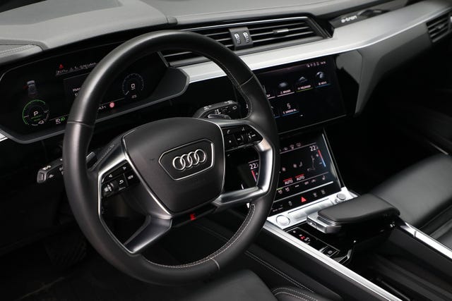 2020 AUDI E-TRON - 17