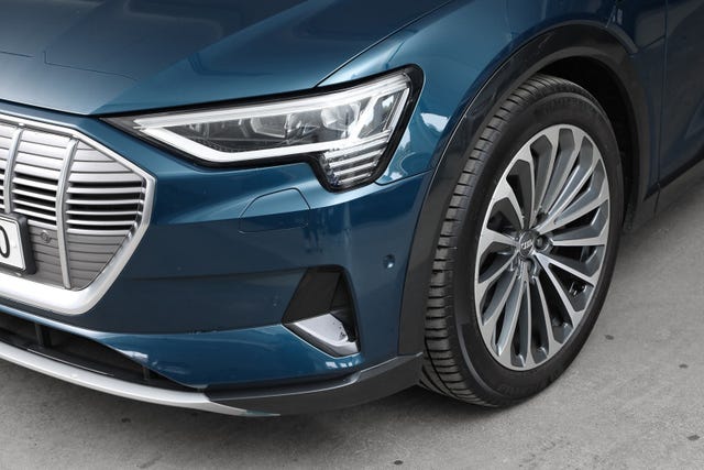 2020 AUDI E-TRON - 7