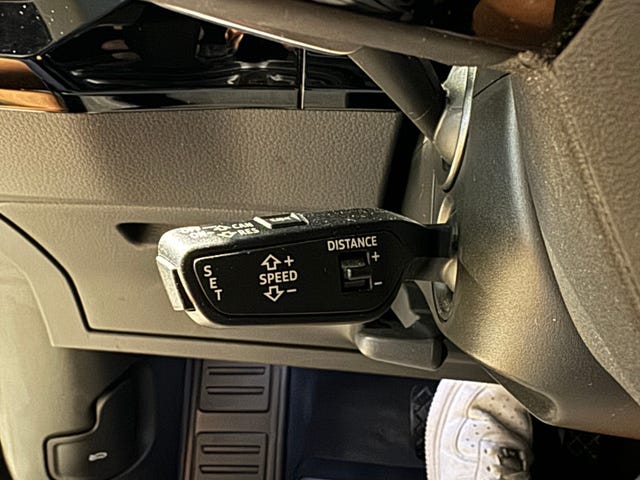 2020 AUDI E-TRON - 28