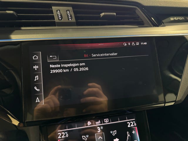 2020 AUDI E-TRON - 24
