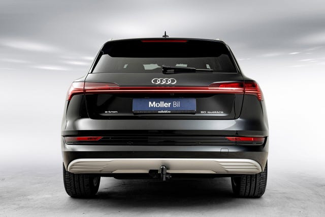 WAUZZZGE0MB030030 2021 AUDI E-TRON-5