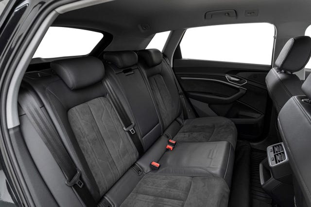2021 AUDI E-TRON - 24