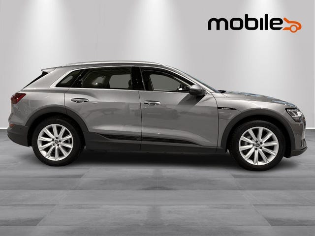 WAUZZZGE7LB017466 2020 AUDI E-TRON-1