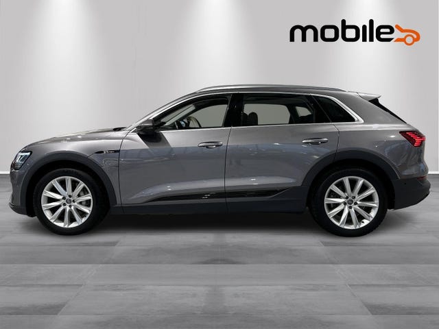 2020 AUDI E-TRON - 20
