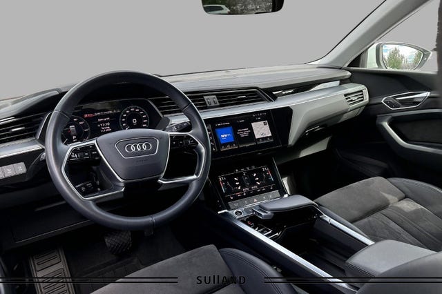 2021 AUDI E-TRON - 9