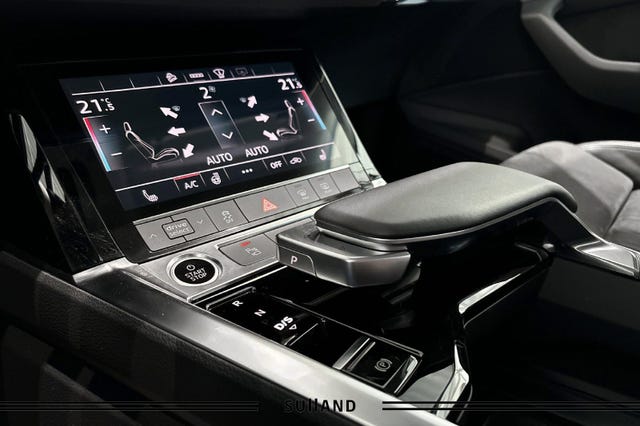 2021 AUDI E-TRON - 31