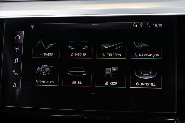 2020 AUDI E-TRON - 37