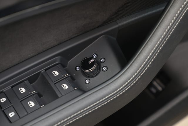 2020 AUDI E-TRON - 30