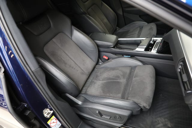 2020 AUDI E-TRON - 25