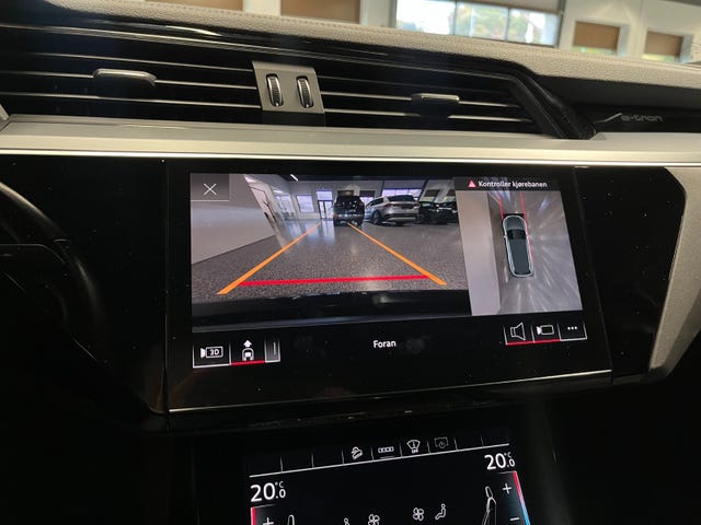 2021 AUDI E-TRON - 26