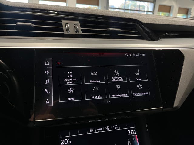 2021 AUDI E-TRON - 23