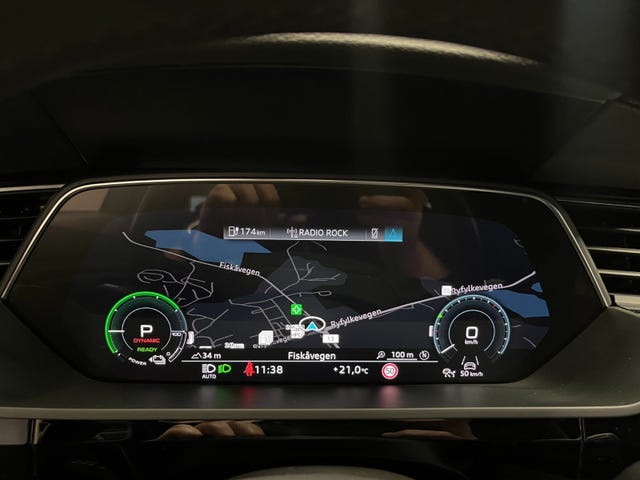 2021 AUDI E-TRON - 16