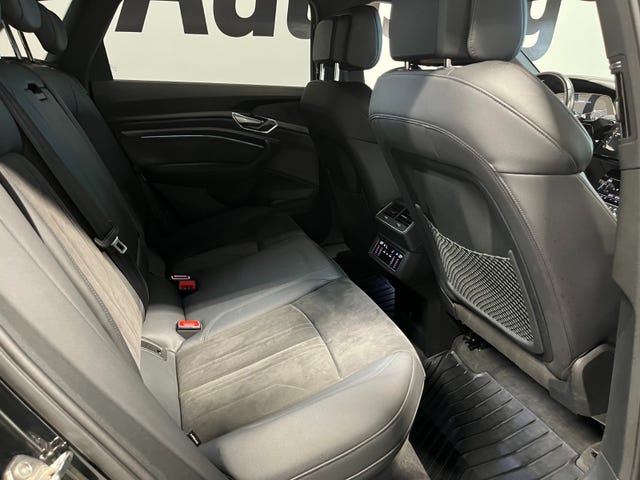 2021 AUDI E-TRON - 8