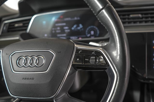 2021 AUDI E-TRON - 20