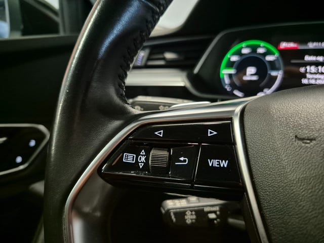 2020 AUDI E-TRON - 21