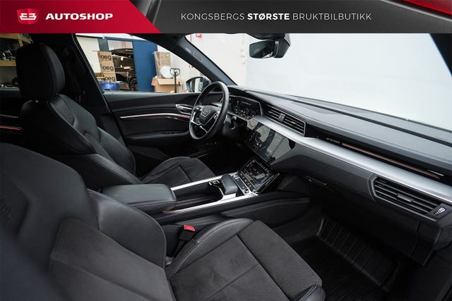 2020 AUDI E-TRON - 36