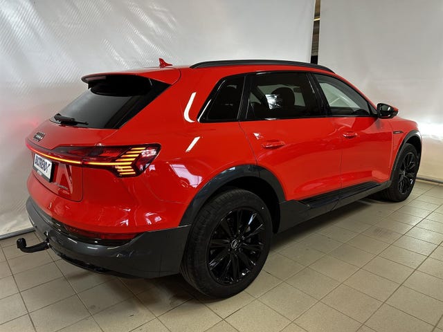 2020 AUDI E-TRON - 9