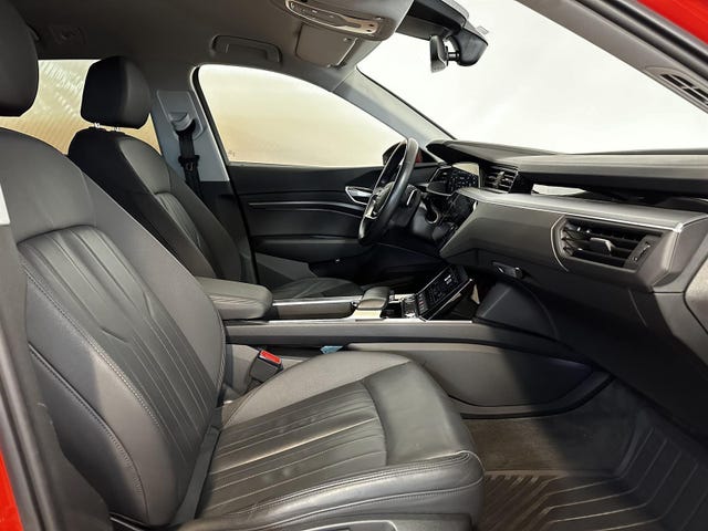 2020 AUDI E-TRON - 16