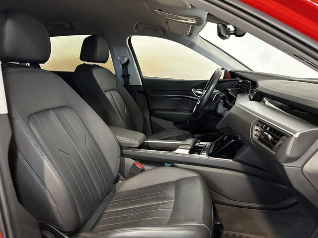 2020 AUDI E-TRON - 15