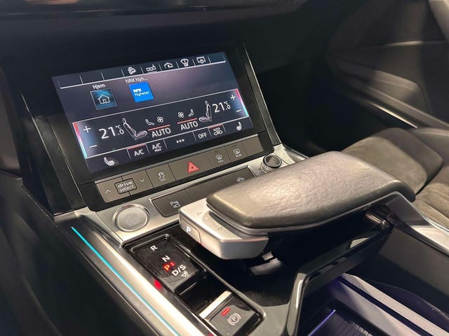 2020 AUDI E-TRON - 19