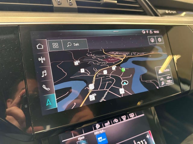 2020 AUDI E-TRON - 12