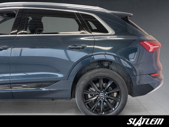 2020 AUDI E-TRON - 7