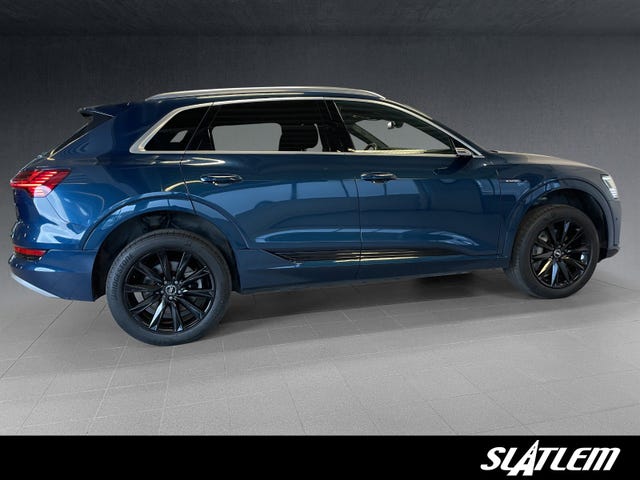 2020 AUDI E-TRON - 9
