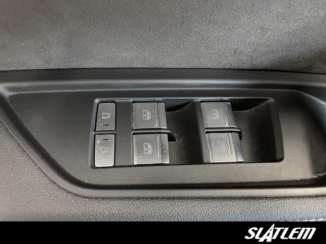 2020 AUDI E-TRON - 20