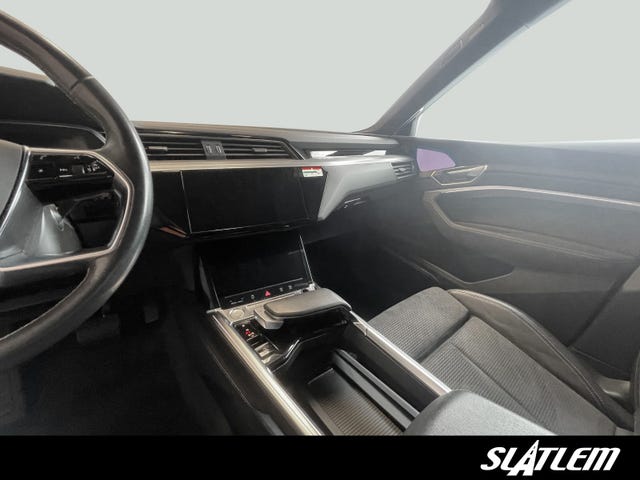 2020 AUDI E-TRON - 26