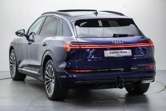 2020 AUDI E-TRON - 8