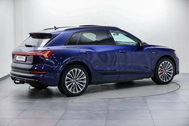 2020 AUDI E-TRON - 12