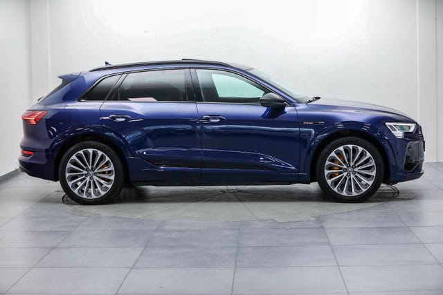 2020 AUDI E-TRON - 13