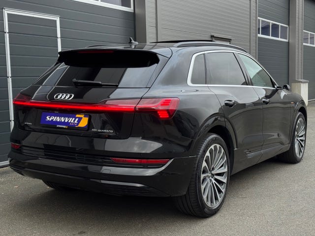 2020 AUDI E-TRON - 14