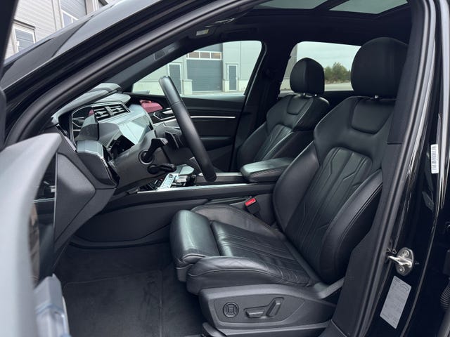 2020 AUDI E-TRON - 19