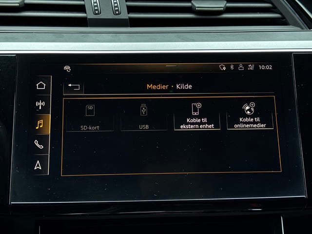 2020 AUDI E-TRON - 39
