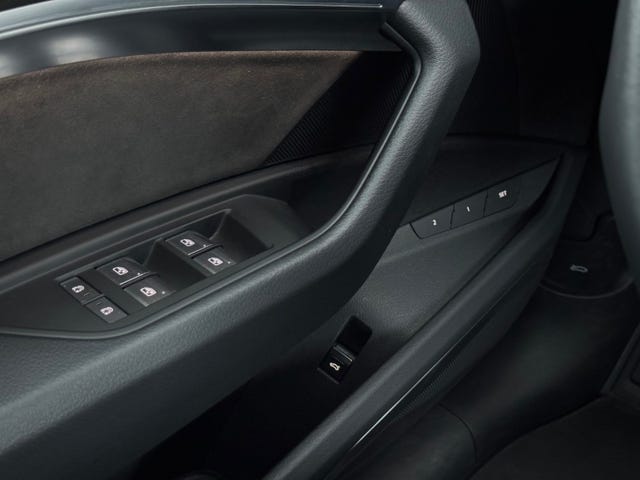 2020 AUDI E-TRON - 35
