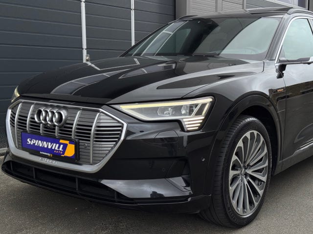 WAUZZZGE8LB021638 2020 AUDI E-TRON-2
