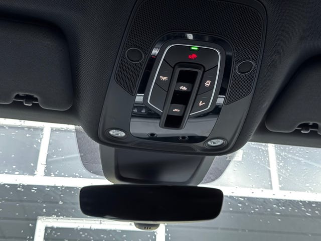 2020 AUDI E-TRON - 36