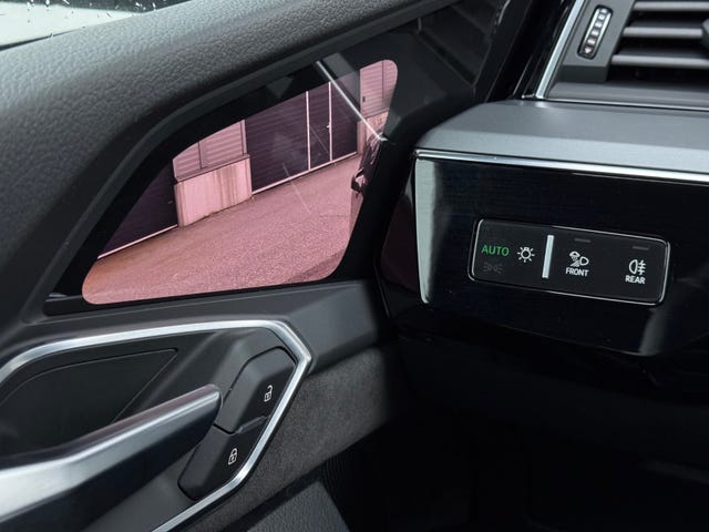 2020 AUDI E-TRON - 34